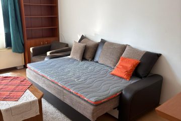Debrecen, Bem tér - Bright and spacious flat close to tramline